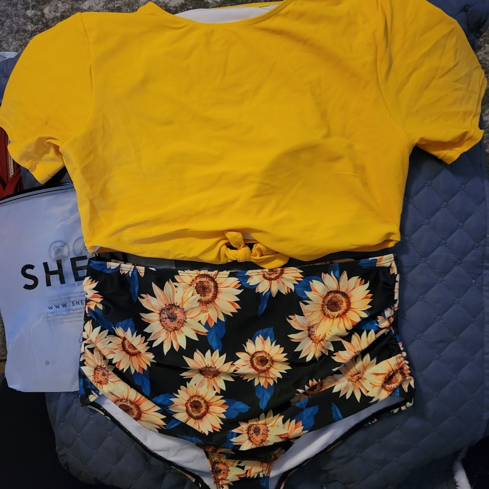 Sunflower Swimsuit 🌻